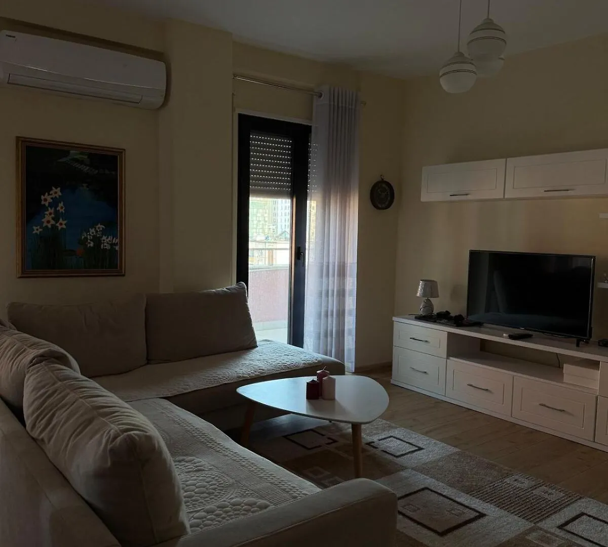 Cozy Apartment In Tirana